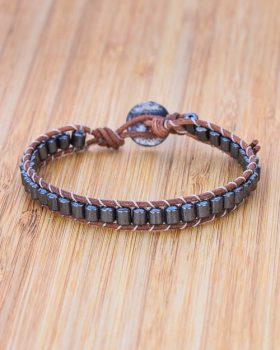 Pulseiras com pedras naturais