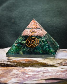 Pirâmide Orgonite de Aventurina