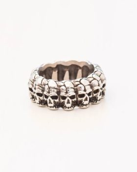 Anel de aço Caveiras