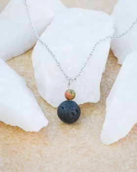 Colar difusor com pedra