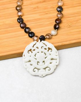 colar feminino medalhão