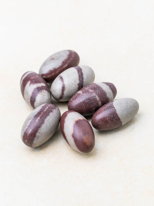 Shiva Lingam pequenas