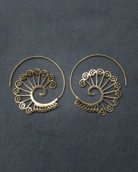 Brincos Pavão em forma de espiral