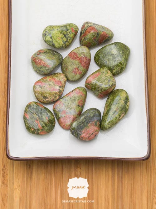 Pedra Unakite rolada