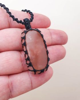 Colar Adulária natural