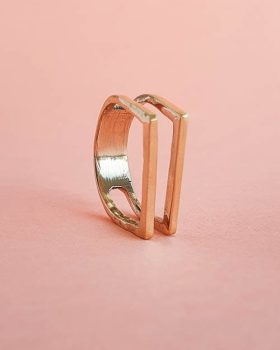 anel minimalista dourado