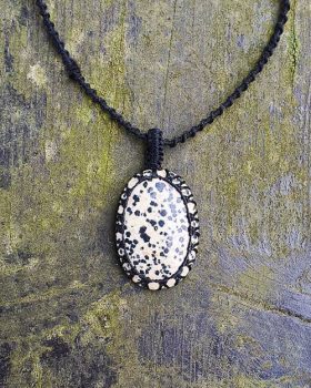 colar namaste jaspe dalmata