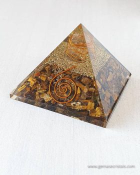 pirâmide orgonite de olho de tigre