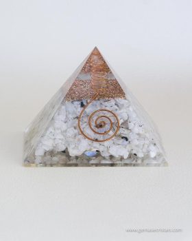 piramide orgonite pedra da lua