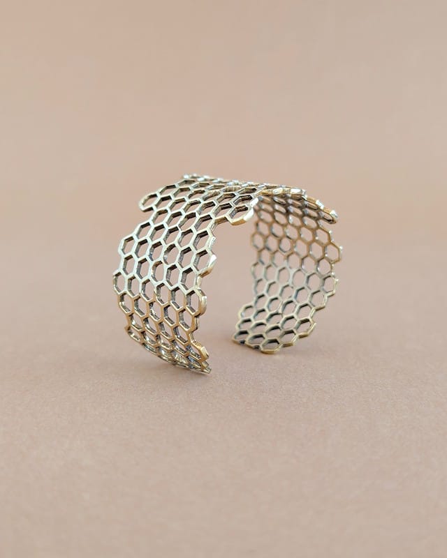 pulseira feminina colmeia